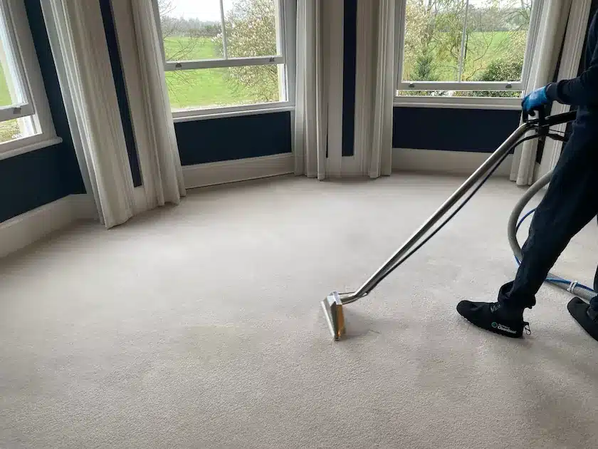 Aura Floorcare logo
